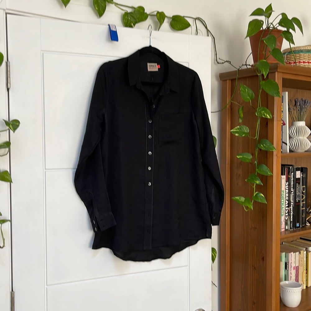 ONLY sheer, oversized cut-out blouse in black